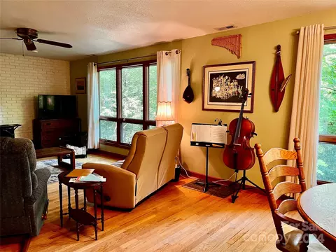Living - 585 Nottingham Rd, Brevard, NC 28712 photo 4 of 4