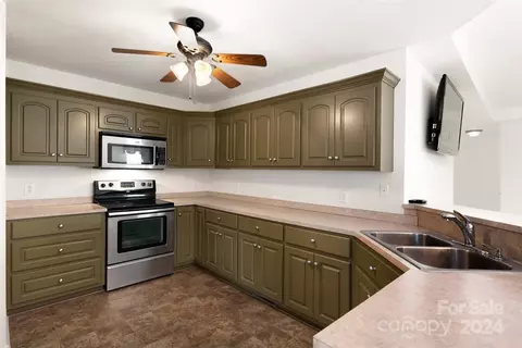 2053 Boxcar Rd, Lancaster, SC 29720 photo 14