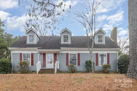 8039 Tifton Rd, Charlotte, NC 28226