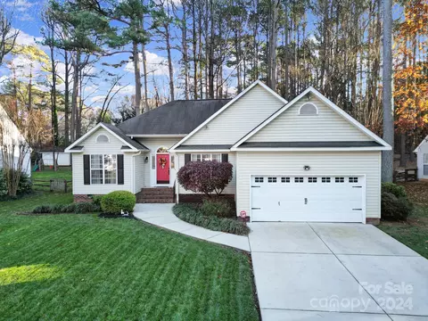 11916 Henderson Hill Rd, Huntersville, NC 28078