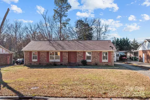 7418 Middlebury Pl, Charlotte, NC 28212
