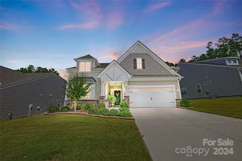 1025 Dali Blvd, Mount Holly, NC 28120