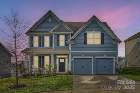 137 Yellow Birch Loop, Mooresville, NC 28117