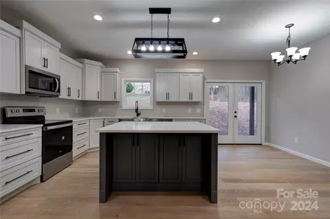 Kitchen - 4206 Boulder Dr, Morganton, NC 28655 photo 1 of 1