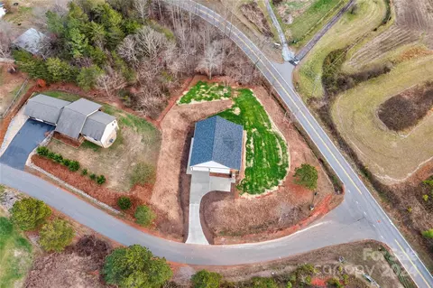 View/Area - 4206 Boulder Dr, Morganton, NC 28655 photo 2 of 4