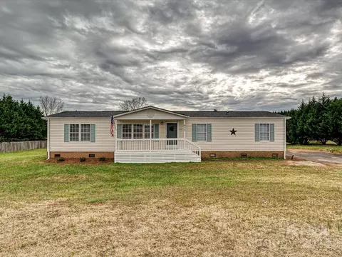 973 Tot Dellinger Rd, Cherryville, NC 28021