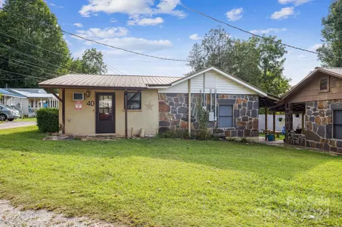 40 Walnut Run, Bryson City, NC 28713