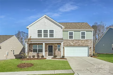 1070 Old Trade St, Edgemoor, SC 29712
