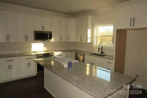 615 E Ridge Rd, Salisbury, NC 28144 photo 9