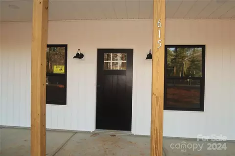 615 E Ridge Rd, Salisbury, NC 28144 photo 6