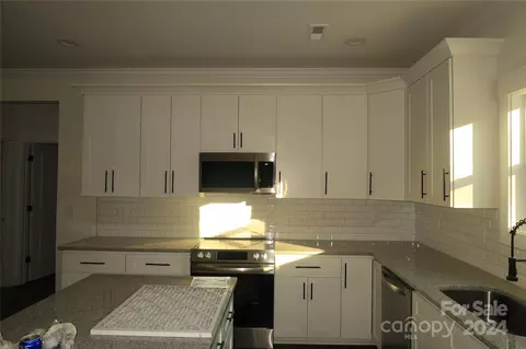 615 E Ridge Rd, Salisbury, NC 28144 photo 8