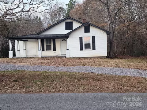 481 Boss Moore Rd, Ellenboro, NC 28040