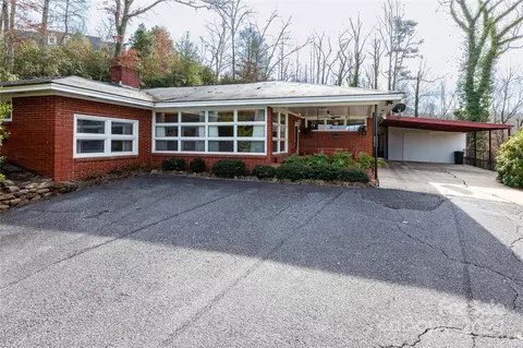 57 Dix Gap Cir, Cullowhee, NC 28723