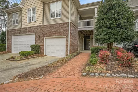 8905 Rosalyn Glen Rd, Cornelius, NC 28031
