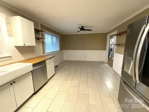 3295 Cimmeron Rd, Lancaster, SC 29720 photo 9