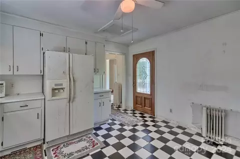 Kitchen - 402 E Arch St, Lancaster, SC 29720 photo 3 of 3