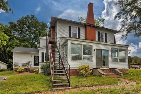 Exterior - 402 E Arch St, Lancaster, SC 29720 photo 5 of 9