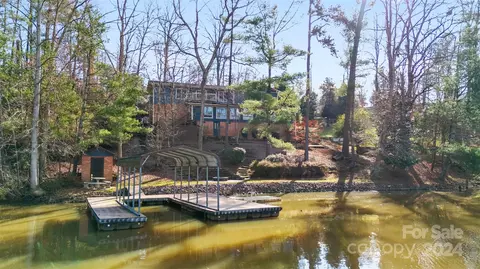 60 Sigmon Drum Rd, Hickory, NC 28601