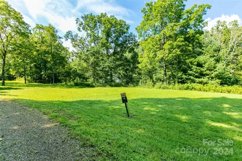 00000 Tumbling Falls 10 Dr #10, Canton, NC 28716