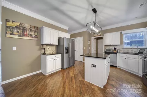Kitchen - 7721 Sedgebrook E Dr E, Stanley, NC 28164 photo 2 of 3