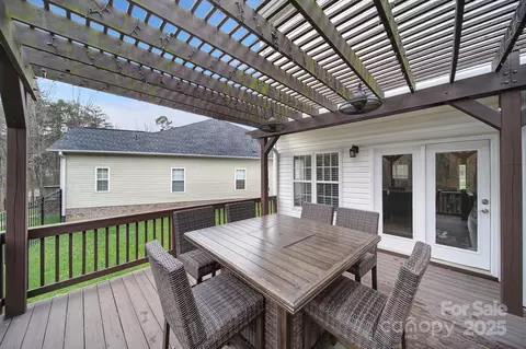 Exterior - 7721 Sedgebrook E Dr E, Stanley, NC 28164 photo 3 of 6