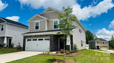 827 Blue Canyon Dr, York, SC 29745