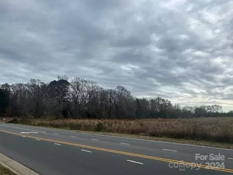 9565 Rocky River Rd, Harrisburg, NC 28215