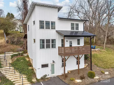 1059 Riverside 23 Dr #23, Asheville, NC 28804