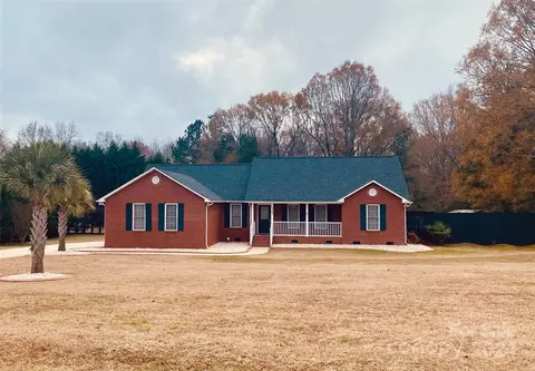 1361 Fairhope Rd, York, SC 29745