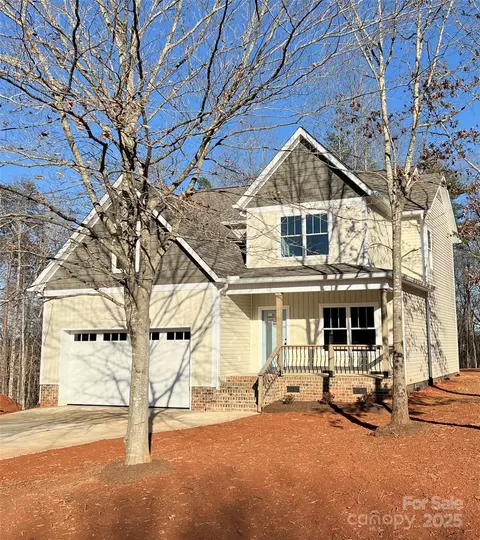 122 Arrowood Ln, Harmony, NC 28634