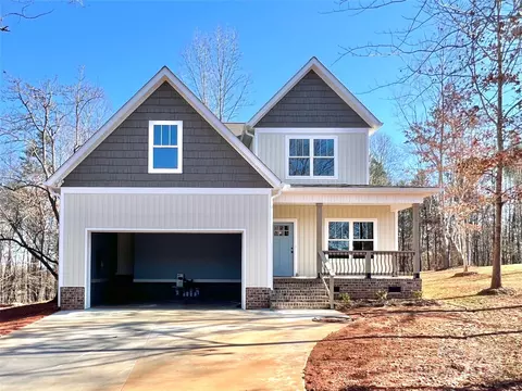 122 Arrowood Ln, Harmony, NC 28634 photo 2