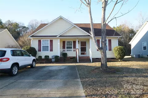 2038 Mallard Creek Dr, Rock Hill, SC 29732