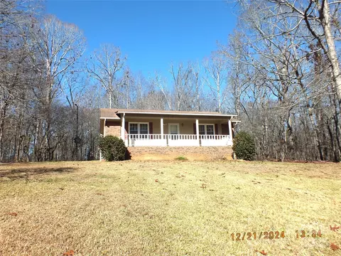 Exterior - 1857 Williams Cir, Lancaster, SC 29720 photo 2 of 6