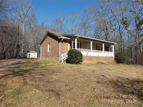Exterior - 1857 Williams Cir, Lancaster, SC 29720 photo 4 of 6