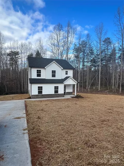2570 Watering Pl, Morganton, NC 28655