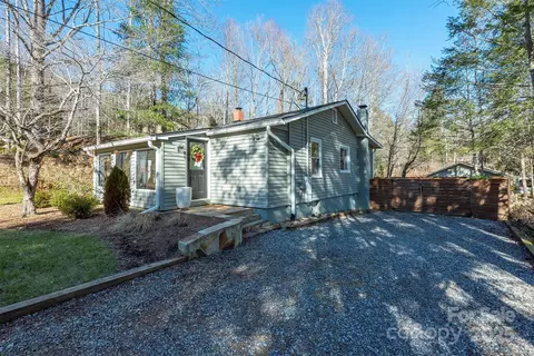 7 Carolina Hts, Black Mountain, NC 28711