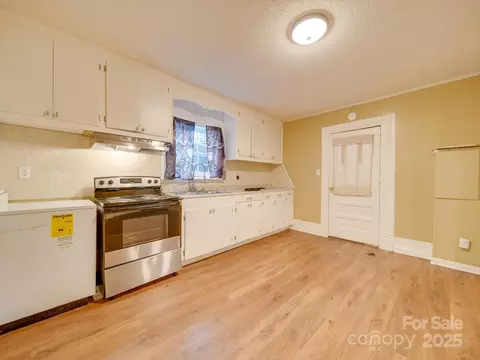 Kitchen - 523 Fox Ave, Chester, SC 29706 photo 2 of 3