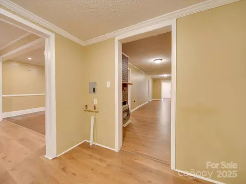 Entry Way - 523 Fox Ave, Chester, SC 29706 photo 2 of 2