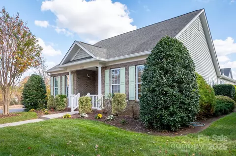 11732 Mount Argus Dr, Cornelius, NC 28031 photo 2