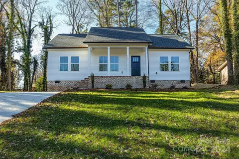 1121 Laurel St, Salisbury, NC 28144 photo 2