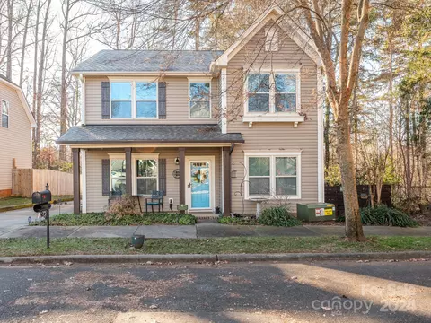 7004 Mclothian Ln, Huntersville, NC 28078
