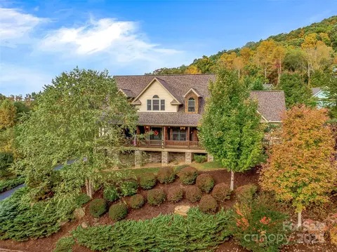 19 Carden Dr, Weaverville, NC 28787
