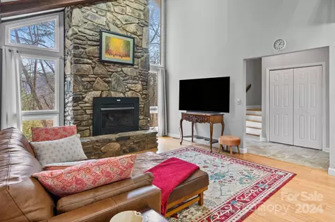 Living - 511 Nellie John Dr, Clyde, NC 28721 photo 1 of 1