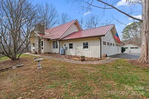 Other - 511 Nellie John Dr, Clyde, NC 28721 photo 2 of 19