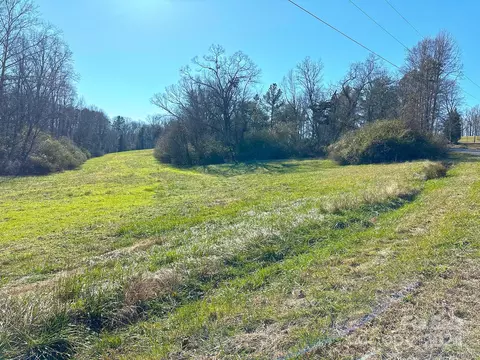1503 Harris Creek Rd, Lawndale, NC 28090