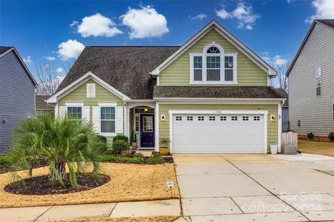 5348 Baker Ln, Lake Wylie, SC 29710