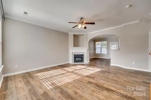 306 Tinderbox Ln, Fort Mill, SC 29708 photo 3