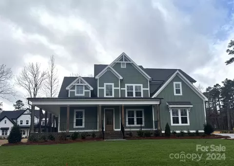 1881 Rock Hill Church Rd, Matthews, NC 28104