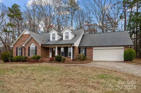 2802 Tara Dr, Monroe, NC 28112 photo 2