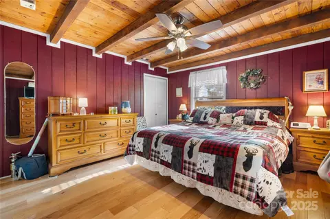Bedroom - 4296 Siloam Rd, Dobson, NC 27017 photo 2 of 3